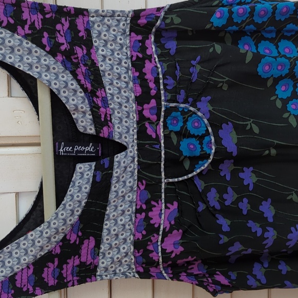 Multi color floral Free People mini dress size 4 - Picture 2 of 16
